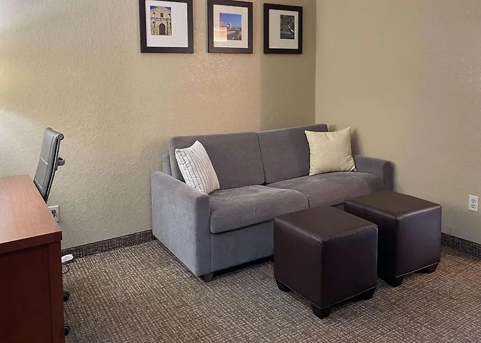 Comfort Suites San Antonio Seaworld - Lackland Afb