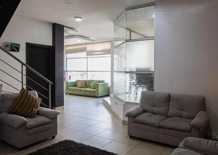 Hotel Mc Suites - Confort Cerca Del Aeropuerto