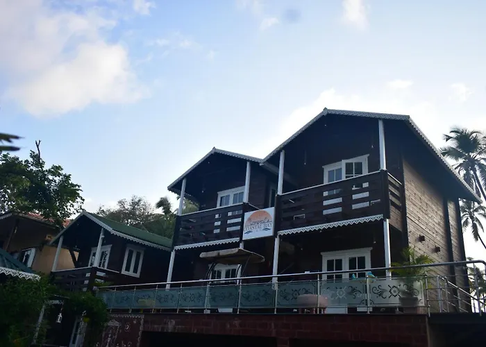 Coastal Bay Inn Resort