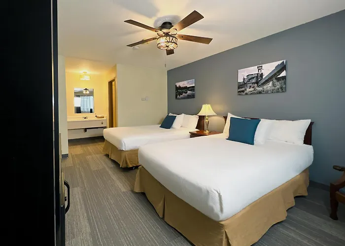 The Downtown, A Coast Hotel