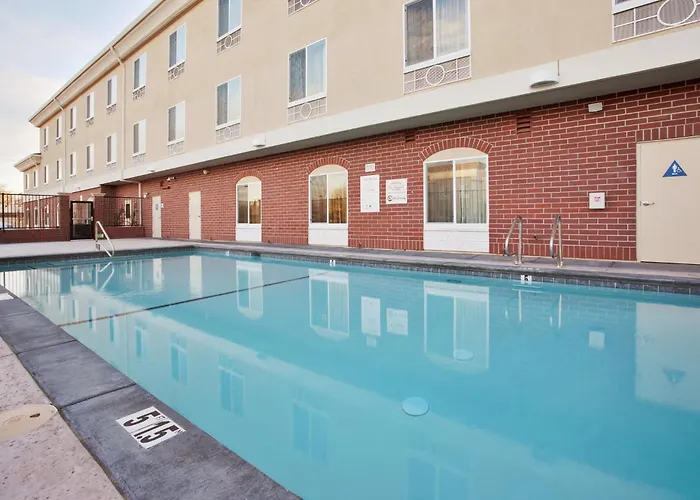 Holiday Inn Express Sacramento Cal Expo, an IHG Hotel