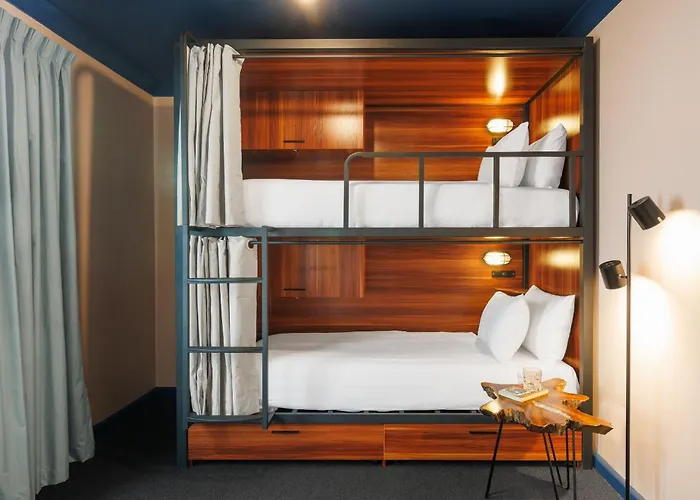 Roamer St Kilda - Formerly Selina St Kilda Melbourne