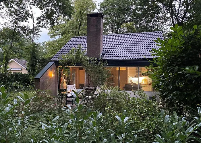 Forest House In Appelscha Near National Parks