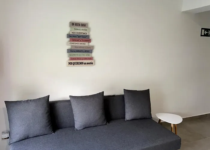 Apartamentos El Roju