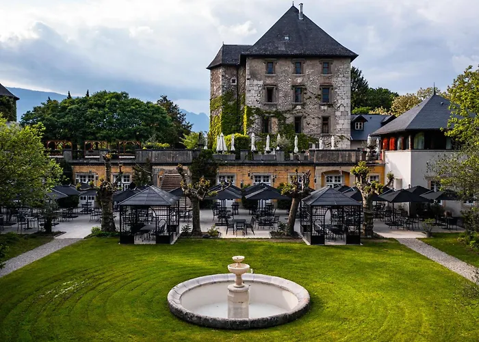 Chateau De Candie