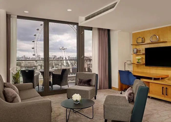 Park Plaza County Hall London