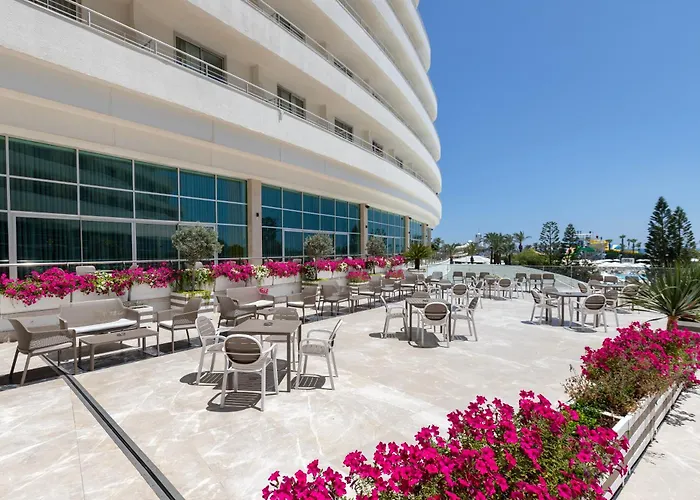 Miracle Resort Hotel