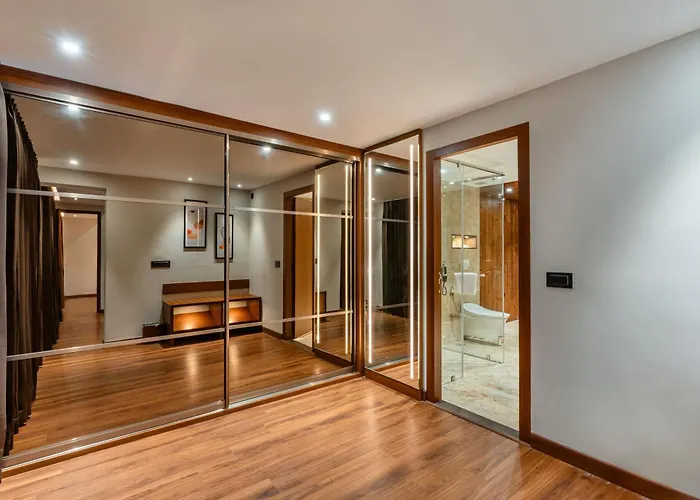 Travancore Court