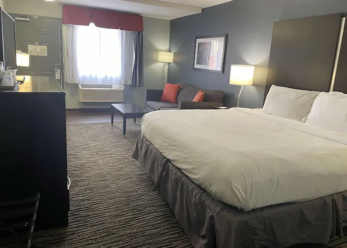 Best Western University Inn At Valparaiso