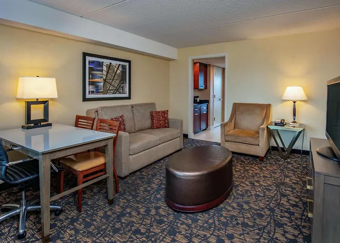 Embassy Suites By Hilton Boston Waltham