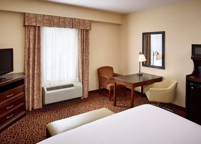 Hampton Inn By Hilton North Bay