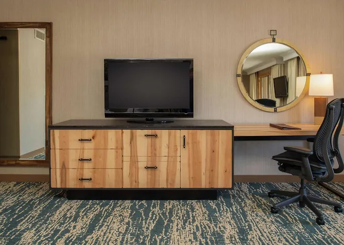 Edgewater Missoula, Tapestry Collection By Hilton