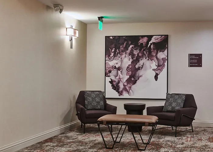 Doubletree By Hilton Fullerton