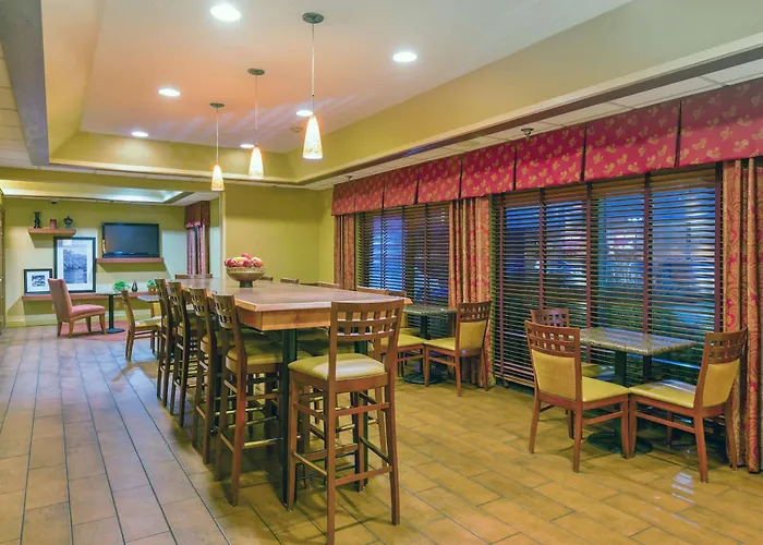 Hampton Inn Marion