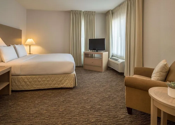 Doubletree By Hilton Vancouver