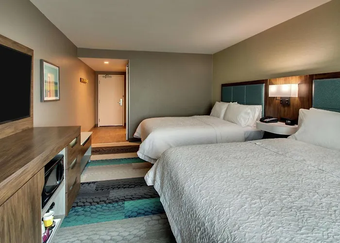 Hampton Inn & Suites By Hilton Southport