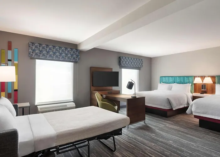 Hampton Inn&Suites Kelowna, British Columbia, Canada