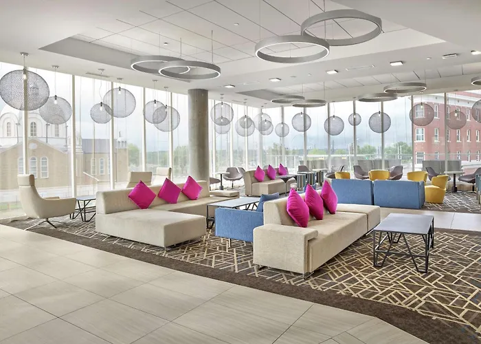 Doubletree By Hilton Edmonton Downtown