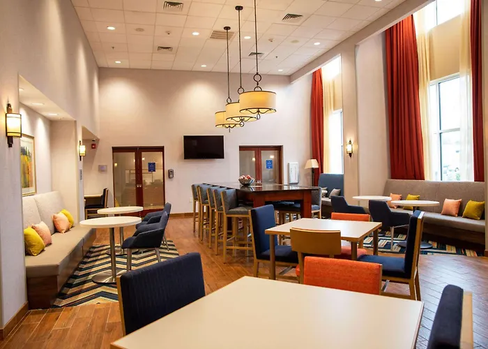 Hampton Inn & Suites Jacksonville