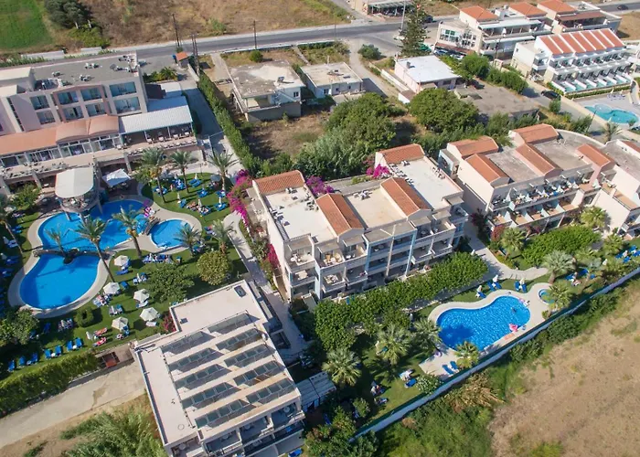 Selini Suites & Waterpark