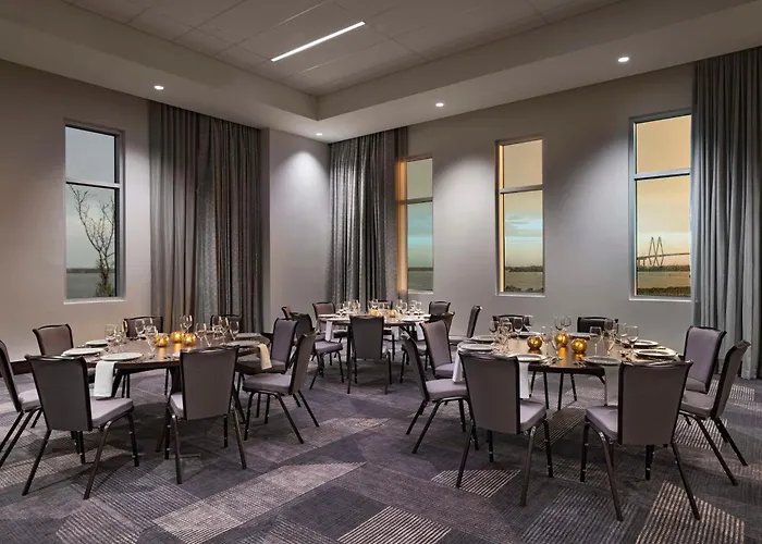Hyatt Regency Baytown-Houston