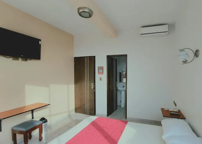 Hotel Plaza Center