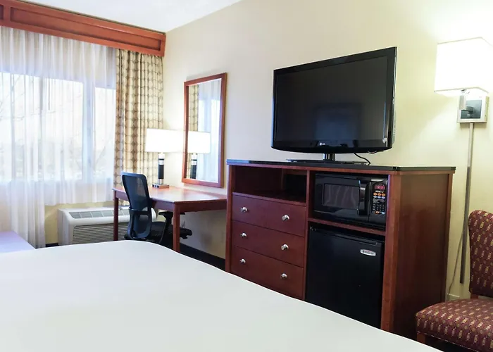 Doubletree By Hilton Holland