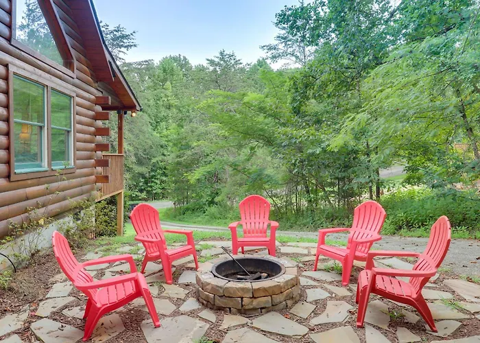 Hot Tub Soaks! 'Moonshine Manor' Near Lake Lure