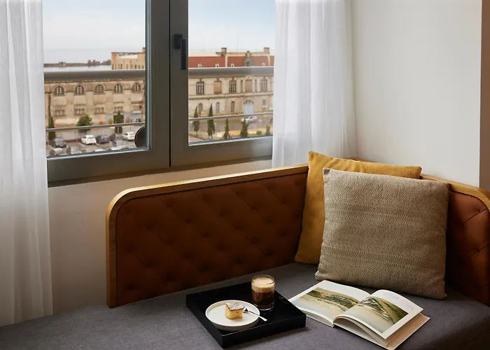 Noa Hotel
