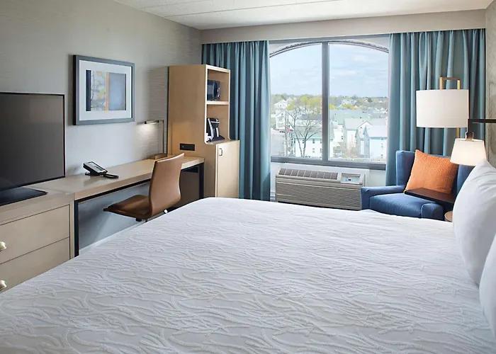 Hilton Garden Inn Providence Waterfront