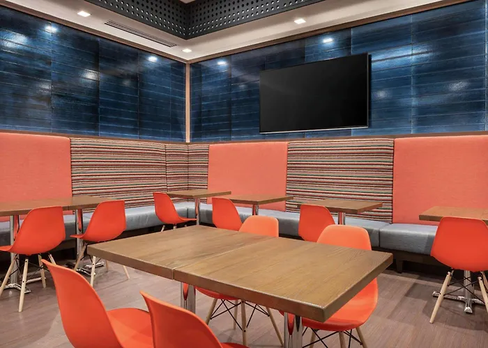 Home2 Suites By Hilton Denver Downtown Convention Center