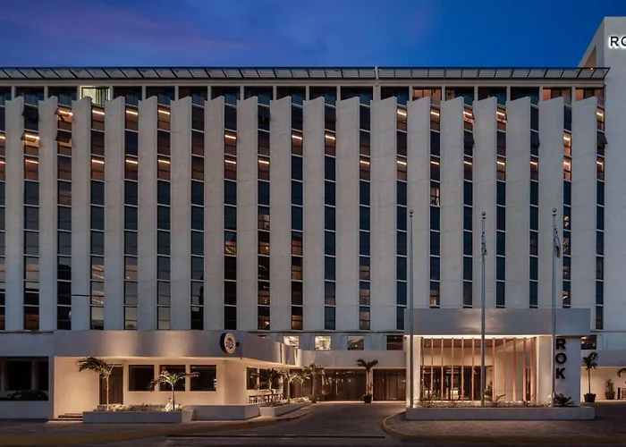 Rok Hotel Kingston, Tapestry Collection By Hilton
