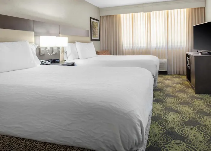 Hilton Garden Inn Reagan National Airport