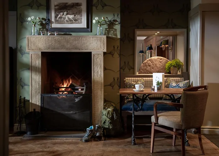 The Millstone, Mellor