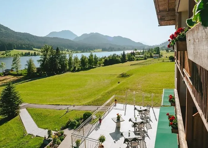 Wiesenhof, Hotel Direkt Am See