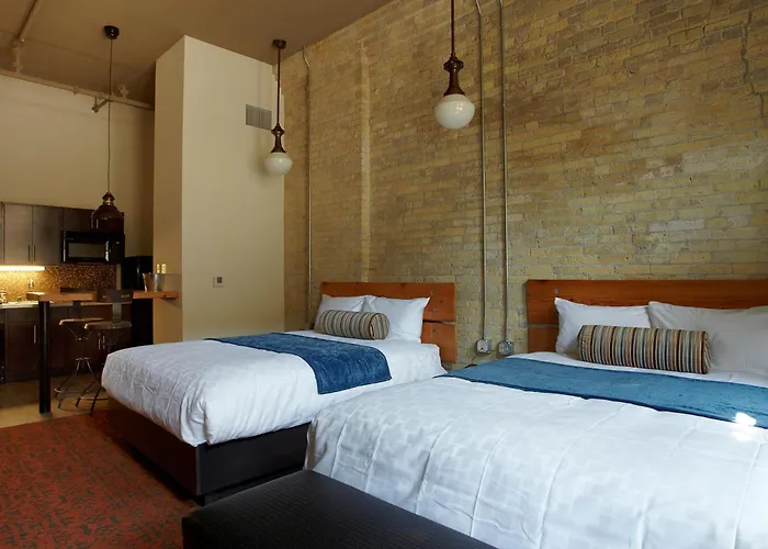 Brewhouse Inn And Suites