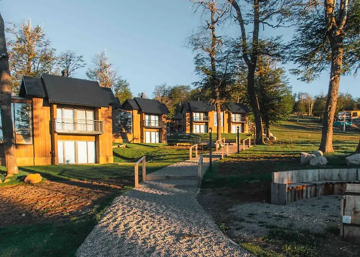 El Refugio Ski & Summer Lodge