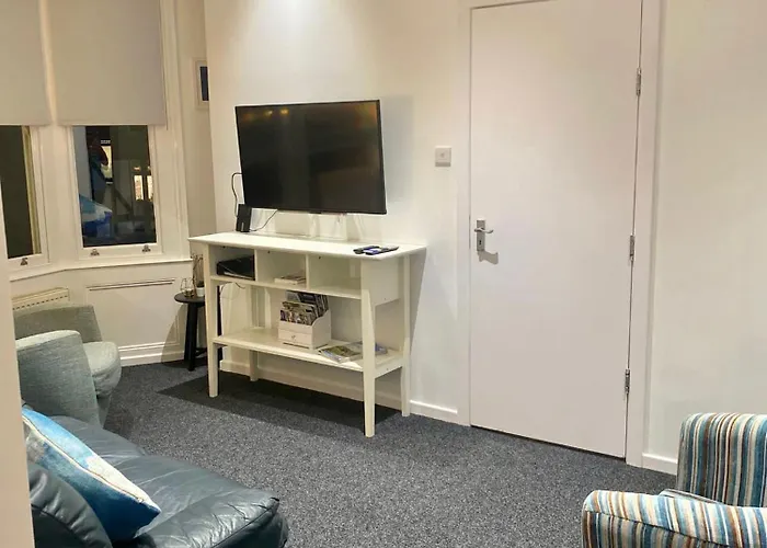 Solomons Peak Apartment