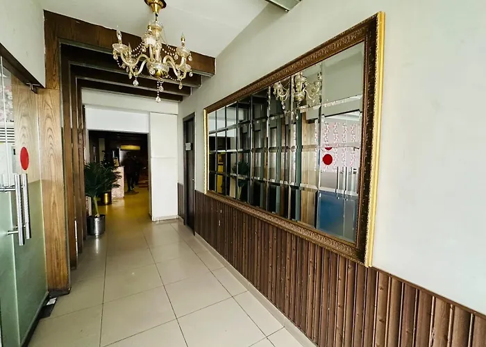 Grand Regent Hotel&Suites