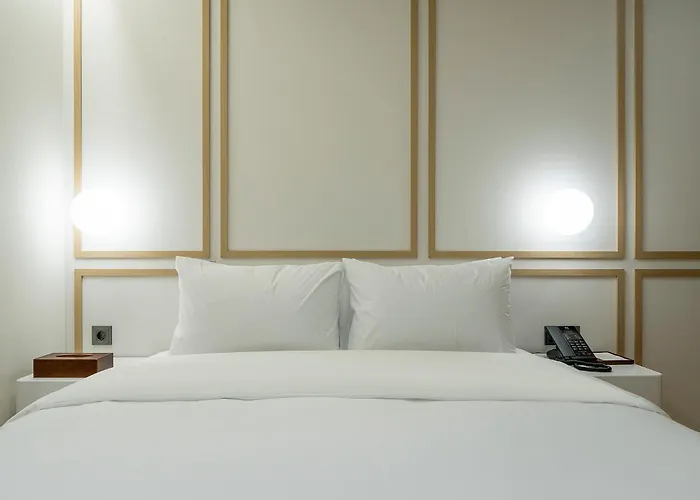 Busan H-Avenue Hotel Seomyeon Station
