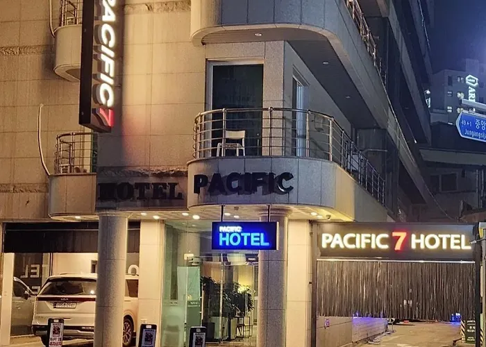 Pacific7 Hotel