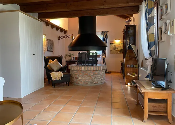 Villa Tania