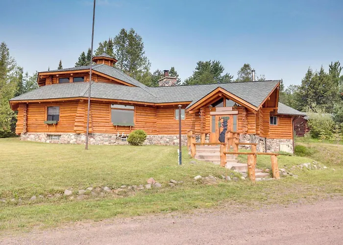 Ironwood 'Superior Home' ~ 4 Mi To Big Powderhorn!