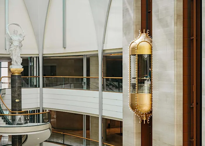Lotte Hotel World