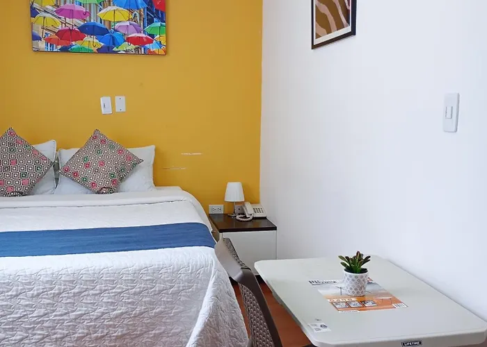 Hotel Maceo 55 - Colonial Inn