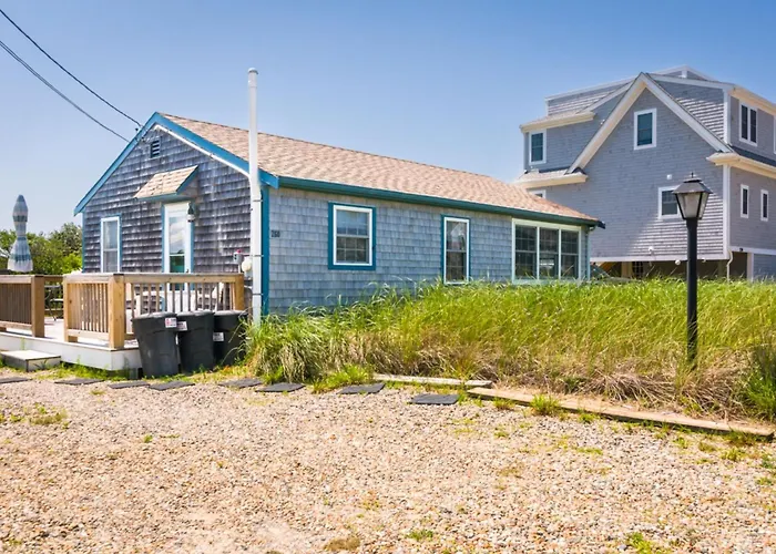 Cape Escape - Dog Friendly Steps To The Sea