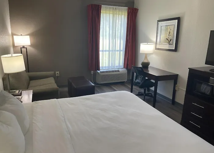 Quality Inn & Suites Lexington South