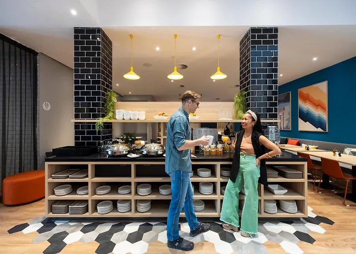 Holiday Inn Express Antwerp - City Centre By Ihg