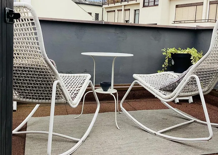 Nana Macs