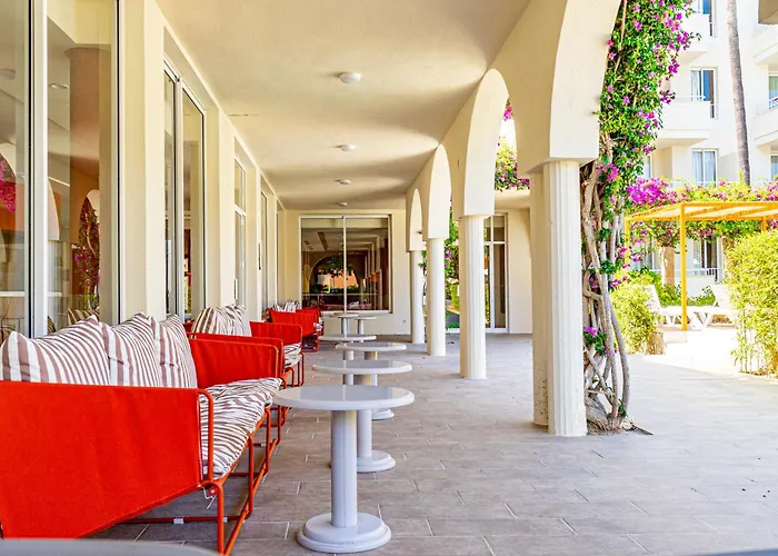 Hotel Rosella affiliated by Intelier